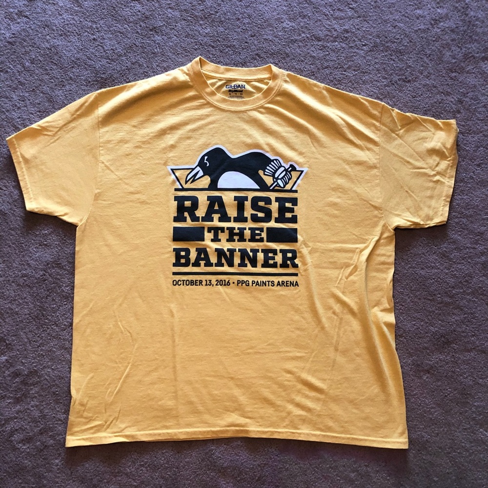 Pittsburgh Penguins Raise the Banner T-shirt XL